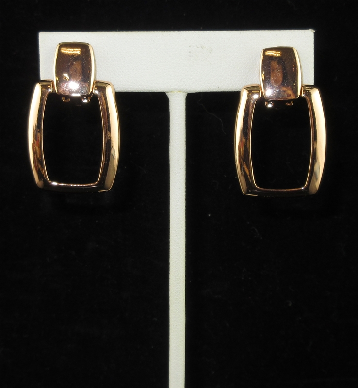 YE10021 ROSE GOLD SQUARE CLIP-ON EARRINGS