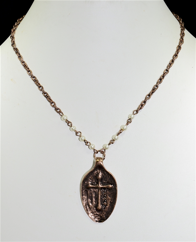 ZQN2880 "PRAY" HAMMERED SPOON NECKLACE