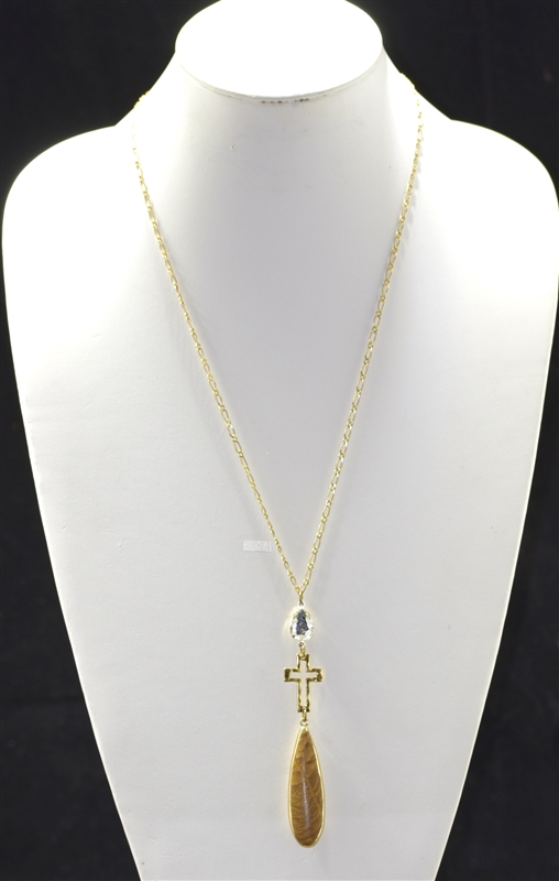 ZQN2940 HAMMERED CROSS STONE LONG GOLD NK