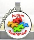 Collar con Rompecabeza a colores Autism Awareness