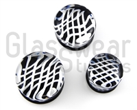 Lattice Plugs