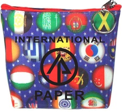 Lenticular zipper purse with international flags including USA, Mexico, Canada, France, Israel, Switzerland and more, depth