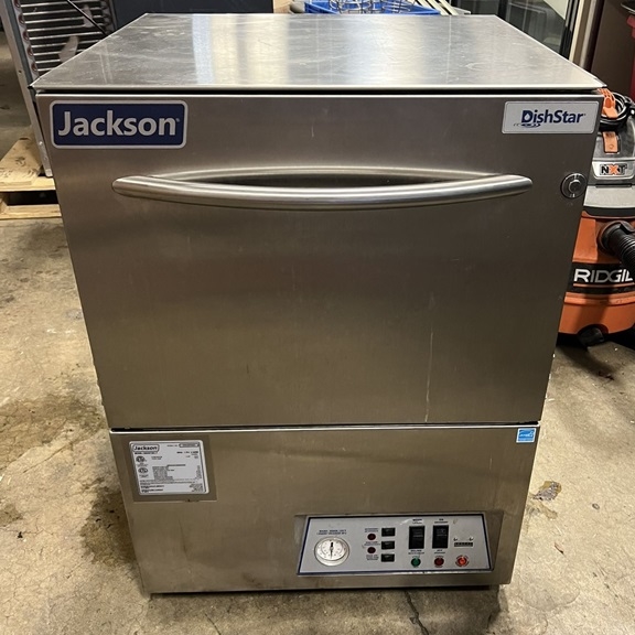 Low temp undercounter commercial deals dishwasher