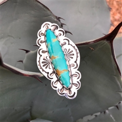 Turquoise Scalloped Oval Ring