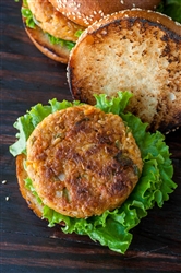 Monday November 14th / Veggieburger,  veggies and Dessert