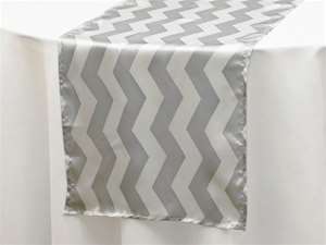 Jazzed Up Chevron Table Runners - White / Silver