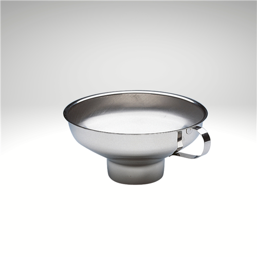 Frieling Gravy Separator Borosilicate Glass with Stainless Steel Sieve and  Silicone Rim on Food52