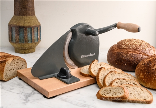 classic bread slicer red