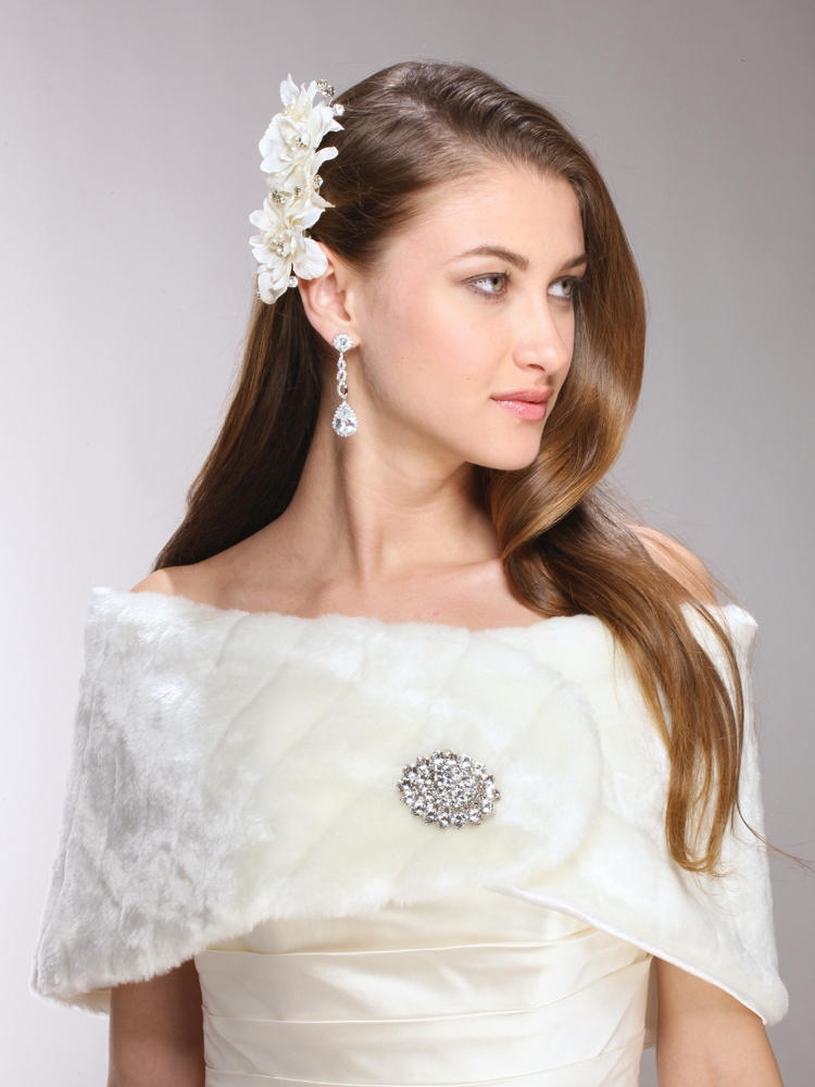 Pelted Faux Fur Bridal or Bridesmaid Vintage Wedding Wrap<br>3842W