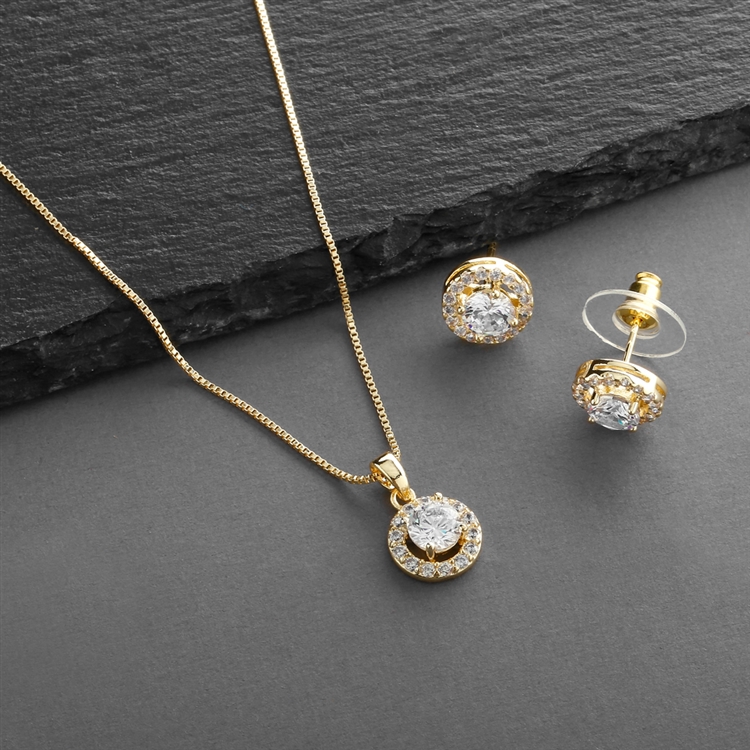 Gleaming Cubic Zirconia Round Shape Halo Gold Necklace and Stud Earrings Set<br>4552S-G