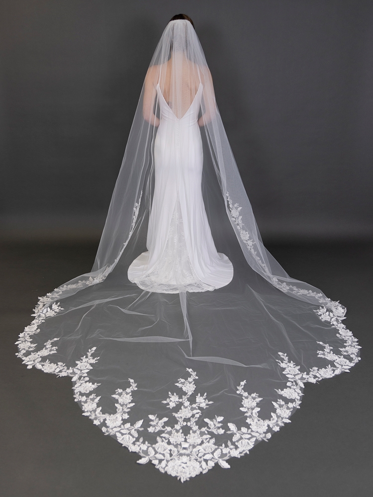 120" Long  x 108" Extra Wide Royal Cathedral Bridal Veil with Floral Lace Vine AppliquÃ©s <br>4685V-I-120