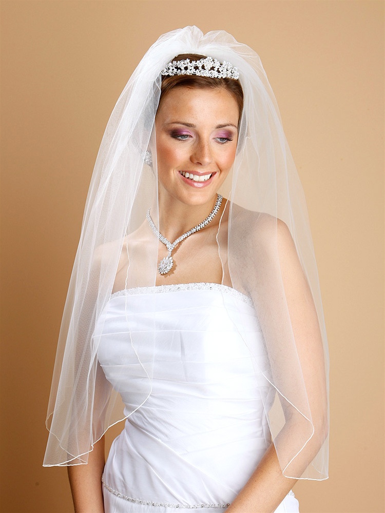 30" Elbow Length 1-Layer Bridal Veil - Rolled Pencil Edging - Ivory<br>938V-30-I