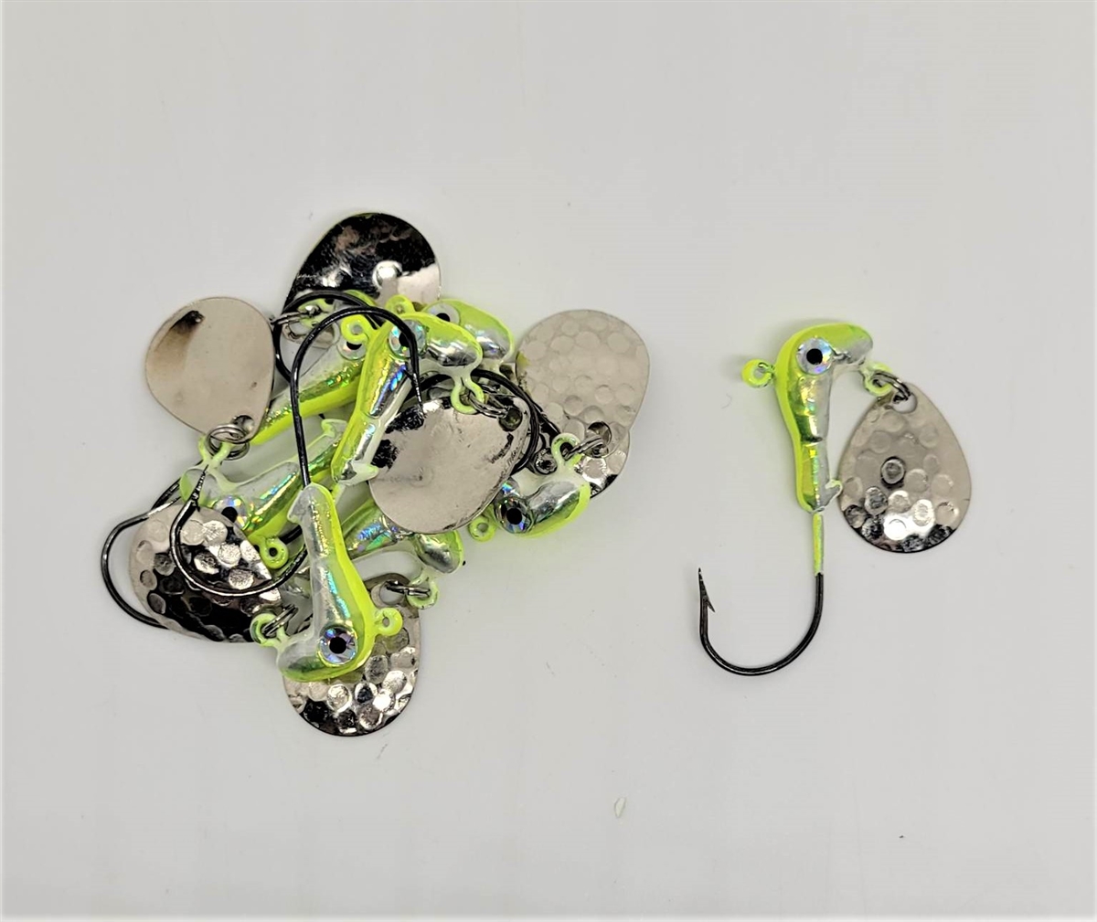 Road Runner Spinner Jig Head with Eyes 1/8oz Size 2/0 Hook - Chartreuse  Holographic 8pk