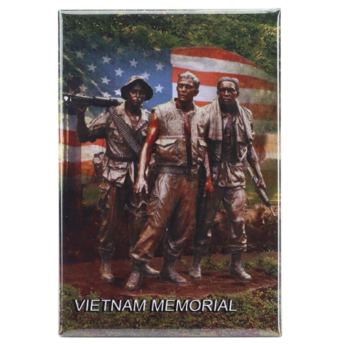 Vietnam Memorial Soldiers with USA Flag