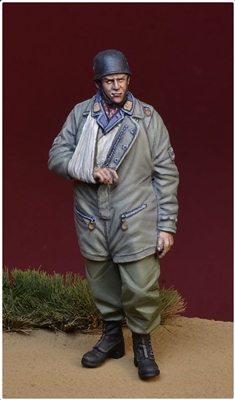 D-Day 35126 - WWII Fallschirmjager in Early Jump Smock, 1940