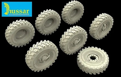 Hussar HSR-35157 - Ural 4320 / BM-21 Russian Type Wheels (Trumpeter)