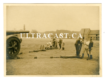 Crewman Setting up 21 cm Artillery Gun in Firing Position, Original WW2 Photo