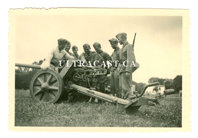 German 5 cm Anti-Tank Gun and Crew, Original WW2 Photo