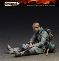 Stalingrad 3533 - German Infantryman at Rest, 1939-44