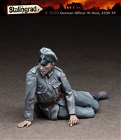 Stalingrad 3539 - German Officer at Rest, 1939-44