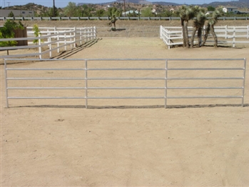 1-5/8 Horse Corral Panel 5-Rail: 24'W x 5'H