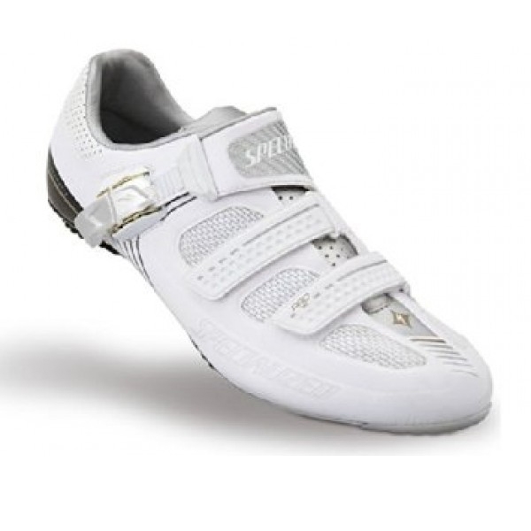 Buy new balance Mens 520i Running Shoe at Amazon.in
