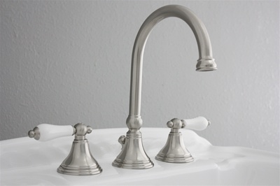 Vintage Lavatory Sink Faucet - Brushed Nickel Bathroom Faucet EFSBN | Baths Of Distinction