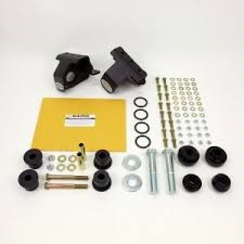 OUO Traction Bar Hardware Kit - Small Flange - Beside Frame Mounts