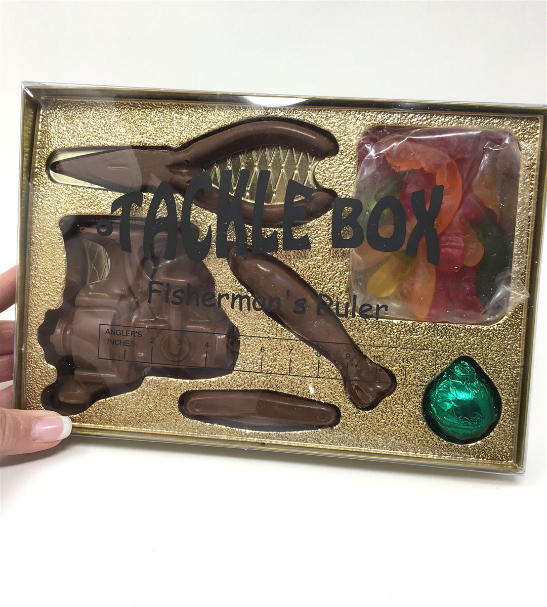 And who says chocolates is just for the ladies. AND for that matter who  says fishing is just for the men! â€‹ This delicious tackle box is a  perfect gift for dad