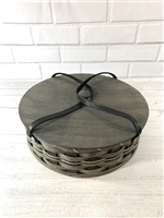 Beautiful Amish-made covered pie basket. This basket is completely handmade by Sara and Lydia, two lovely Amish ladies located in southern Minnesota.