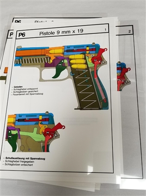 GERMAN POLIZEI SIG / SAUER P6 PISTOL TECHNICAL PICTURES.