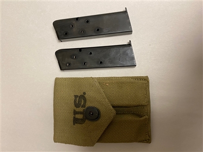 US GI WWII COLT 45 MAGAZINE POUCH WWII DATED WITH TWO 7 ROUND MAGAZINES