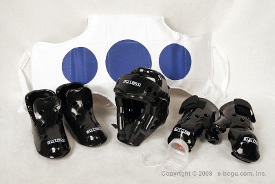Sparring Set B (Dipped Foam Head Guard, Gloves, Speedy Kick, Mouth Guard & Soft Body Protector)
