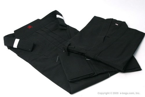 Top Quality IAIDO Gi & Tetron Hakama (BLACK) Set