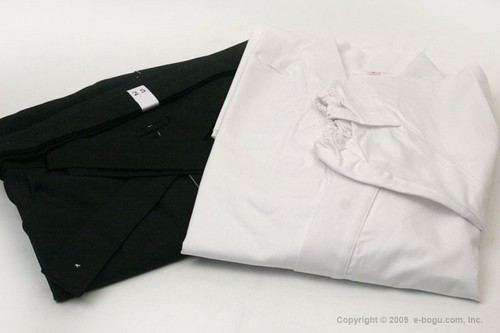 Top Quality NAGINATA Gi (WHITE) & Tetron Hakama (BLACK) Set