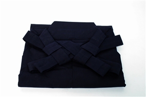 Outlet Navy Blue Tetron Hakama - Size 22