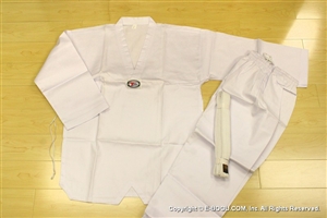 Taekwondo Uniform Set with White Collar - size 6