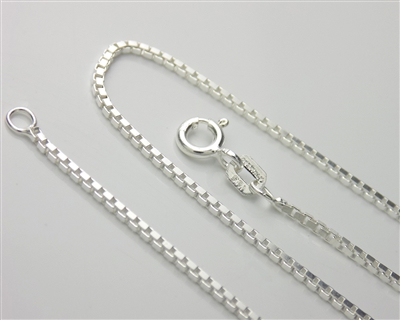 Medium Box Chain Necklace with Spring Ring Clasp