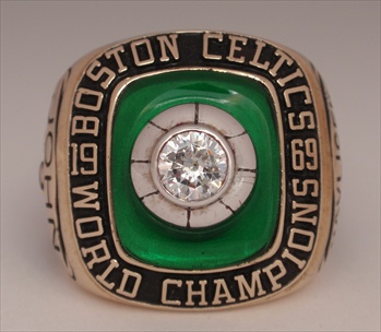 Very Rare 1969 Boston Celtics N.B.A. World Champions 10K Gold Ring!