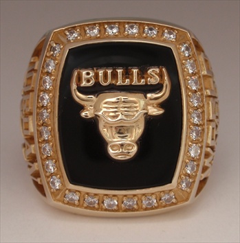 1991 Chicago Bulls NBA "World Champions" 10K Gold Ring.