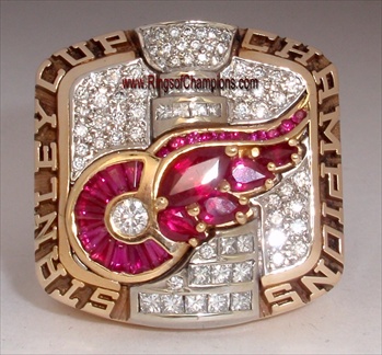 2002 Detroit Red Wings "Stanley Cup" Champions 10K Gold Ring w/ *Genuine* Diamonds & Rubies!