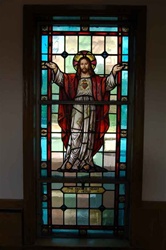 SG-415, Sacred Heart of Jesus Stained Glass Window