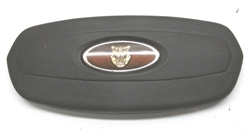 XJ6 Horn Pad and Emblem - Gold C39045 C45655
