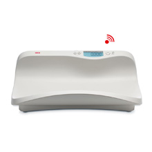SECA 374 Electronic Baby Scale with Extra Large Weighing Tray (44 lbs/20 kgs). MFID: 3741321004