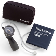 Welch Allyn TYCOS Gold Series DS66 Trigger Aneroid, Durable One-Piece ADULT FlexiPort Cuff and Case. MFID: 5098-27