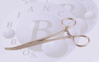 BB 701  5 1/2" Curved  Hemostat