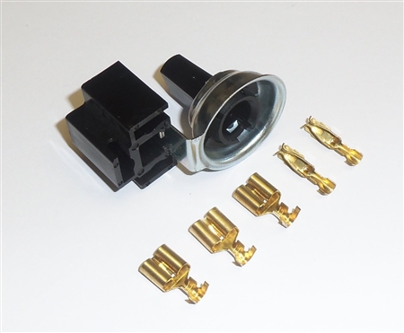 3-Pin Headlamp Plug with Sidelamp Fitting