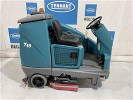 Tennant Recon Certified T16-25954 Scrubber