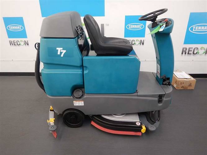 Tennant Recon Certified T7-10490095 Scrubber