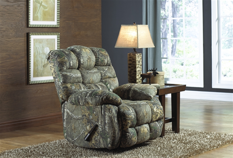 Duck Dynasty Flat Rock Chaise Rocker Recliner in Realtree Xtra Camouflage  Fabric by Catnapper - 5806-2-R